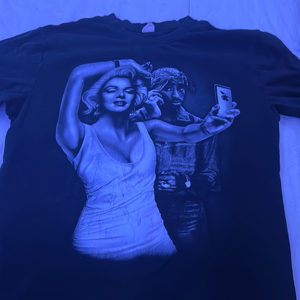 Marilyn Monroe and 2Pac black short sleeve shirt